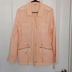 Pale peach/pink coat
